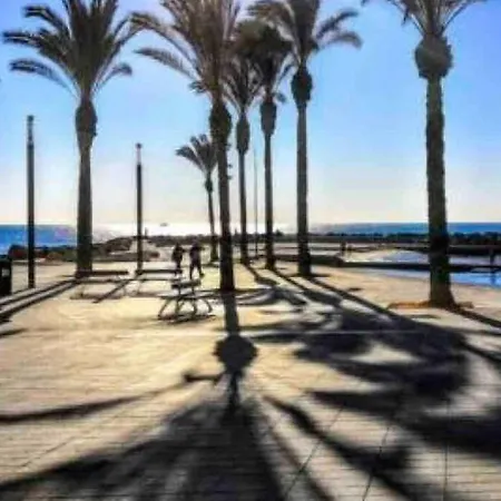 Lägenhet Acogedor Apartamento Con Piscina Cerca A La Playa