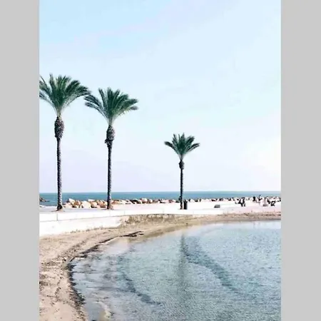 Acogedor Apartamento Con Piscina Cerca A La Playa Apartment *